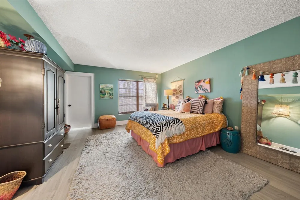 131 BLUFF VIEW DRIVE #106 Belleair Bluffs, FL 33770