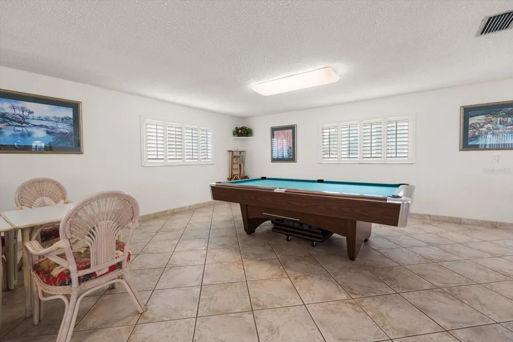 131 BLUFF VIEW DRIVE #106 Belleair Bluffs, FL 33770