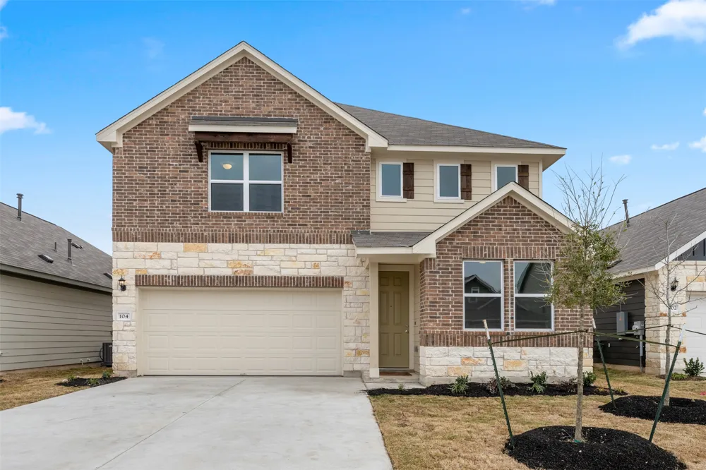 135 Arlington Park Loop Hutto, TX 78634