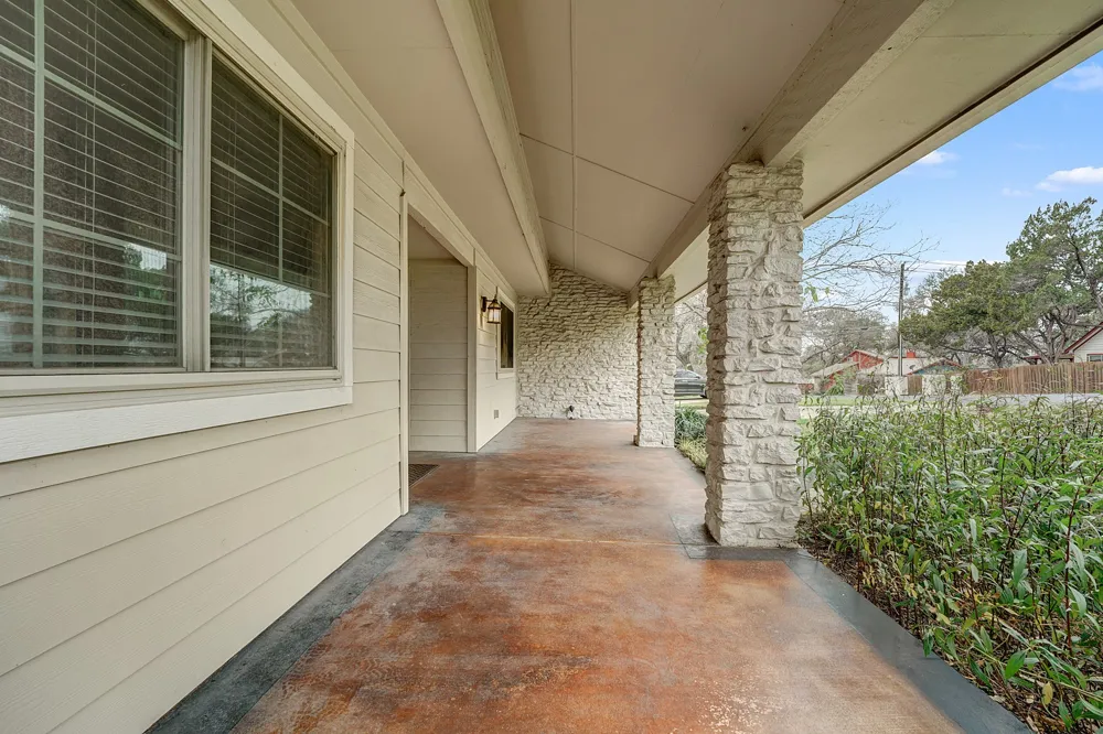 8001 Manassas Drive Austin, TX 78745