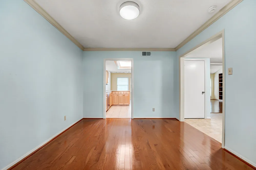 8001 Manassas Drive Austin, TX 78745