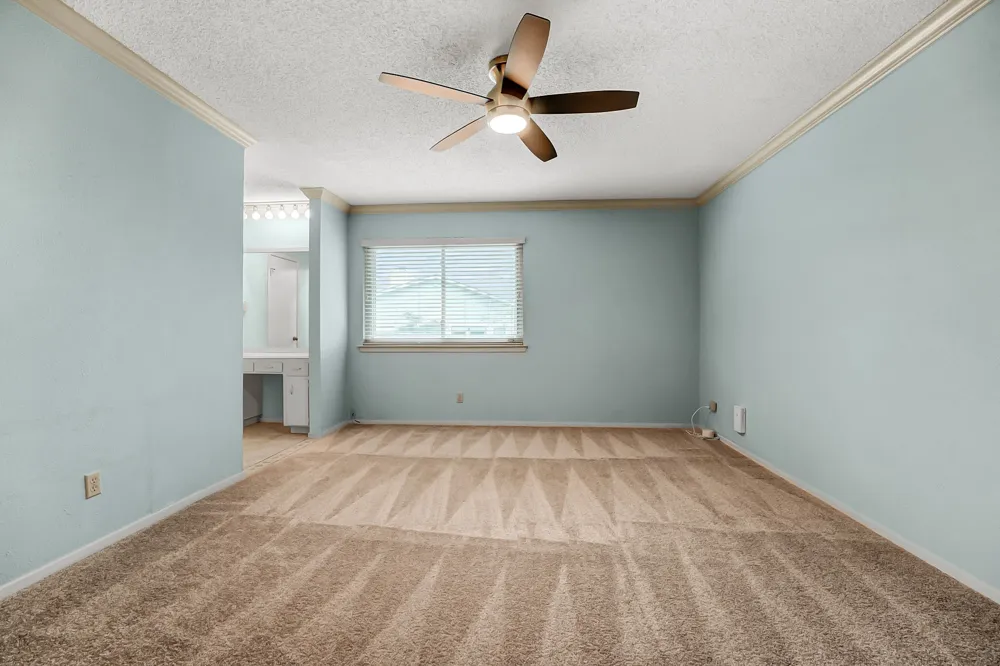 8001 Manassas Drive Austin, TX 78745