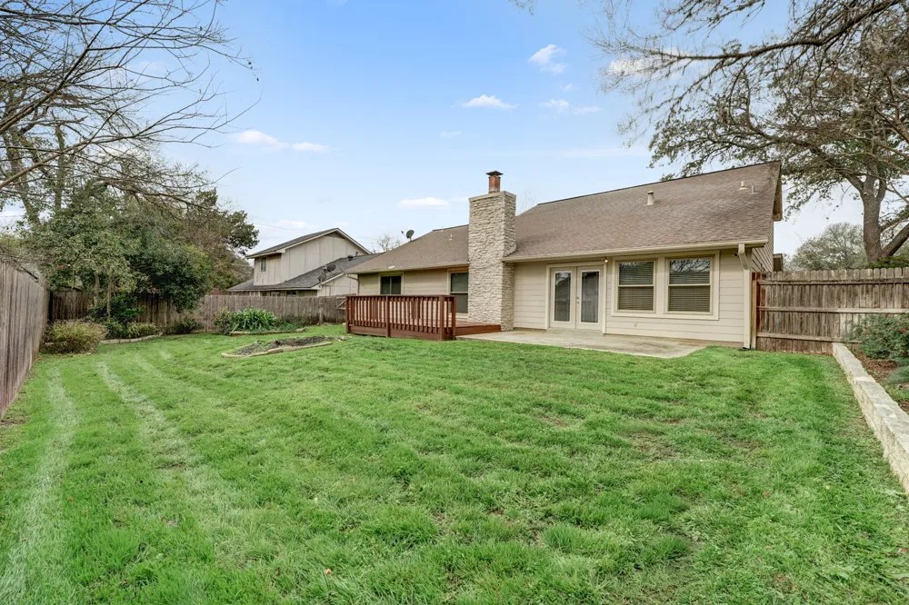 8001 Manassas Drive Austin, TX 78745