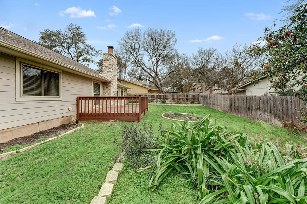 8001 Manassas Drive Austin, TX 78745