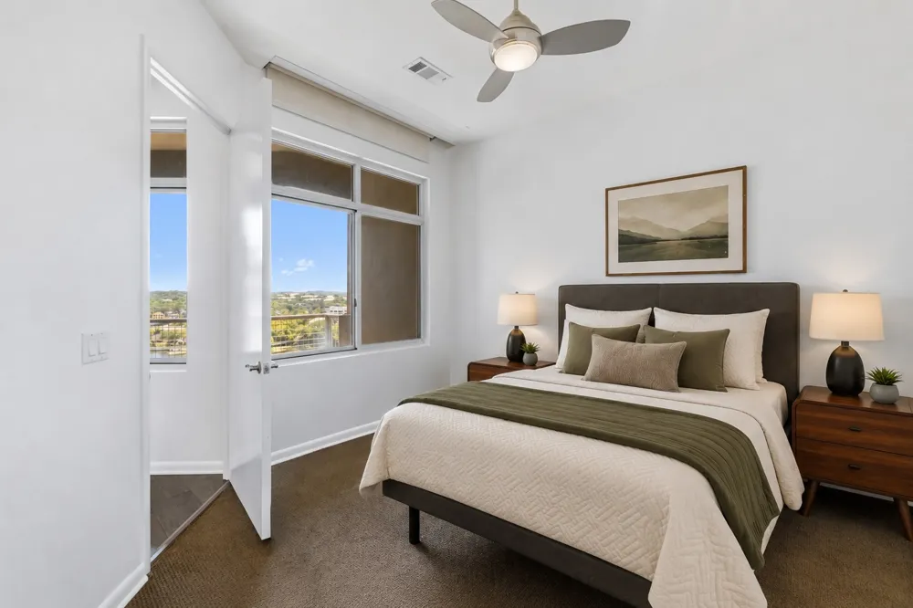 54 Rainey Street #PH20 Austin, TX 78701