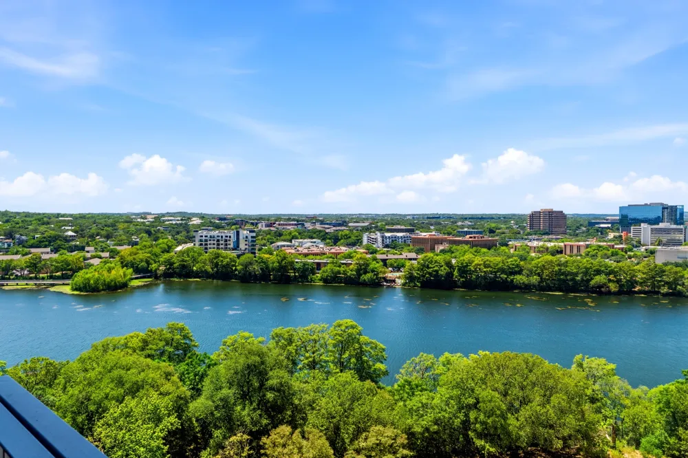 54 Rainey Street #PH20 Austin, TX 78701
