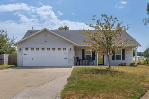 1209 Brentwood Lane