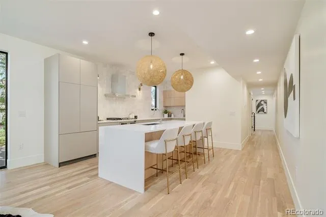 570 Cook Street Denver, CO 80206