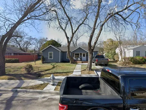 209 Cynisca Street