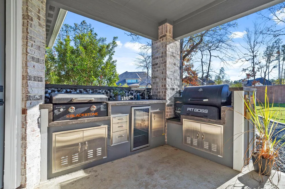 40901 Mauser Lane Magnolia, TX 77354