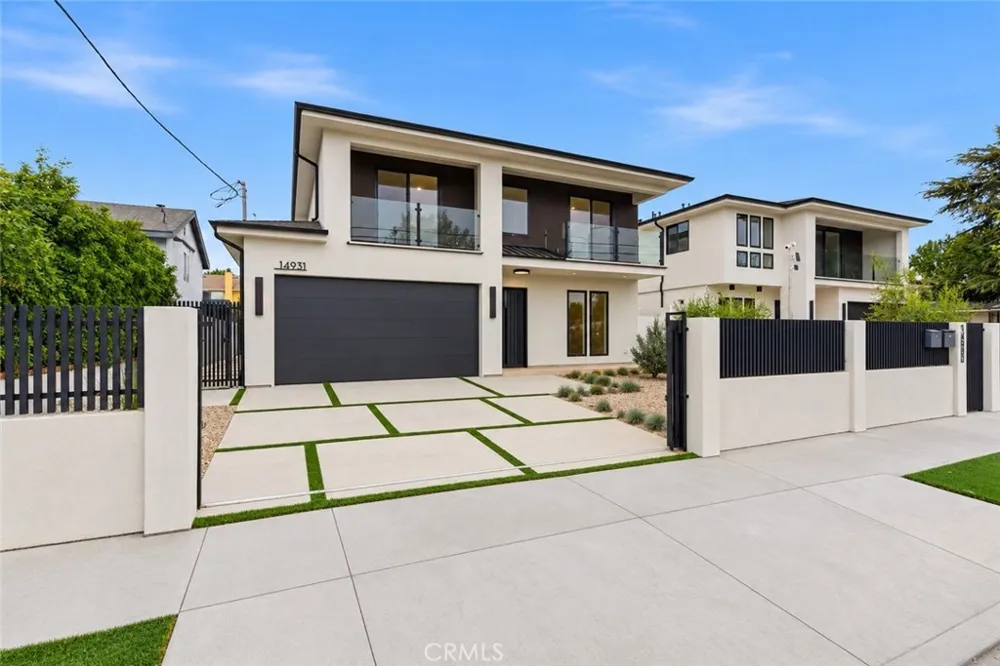14931 Vose Street Van Nuys, CA 91405