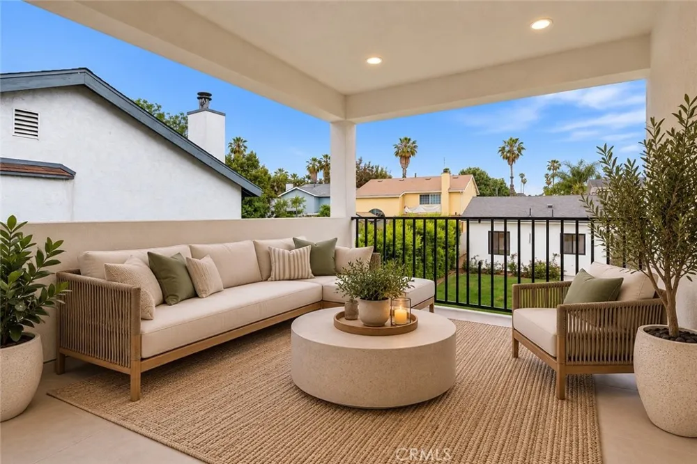 14931 Vose Street Van Nuys, CA 91405