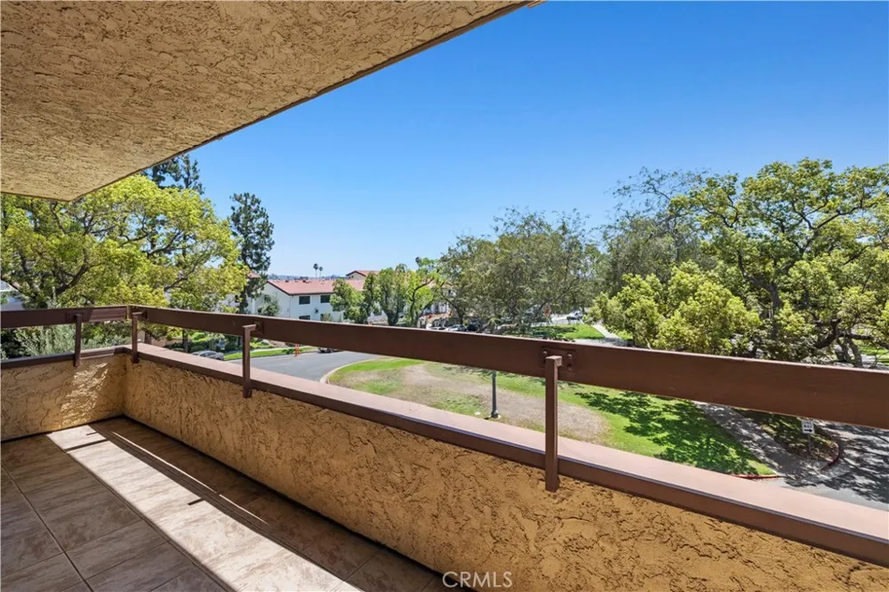 444 Piedmont Avenue #216 Glendale, CA 91206