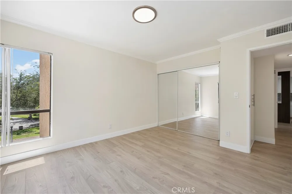 444 Piedmont Avenue #216 Glendale, CA 91206
