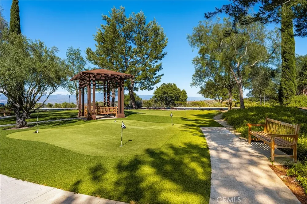 34 Talmont Newport Coast, CA 92657