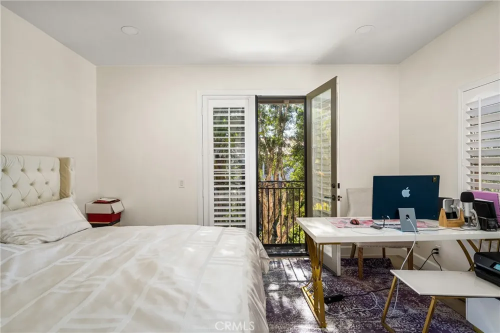 34 Talmont Newport Coast, CA 92657