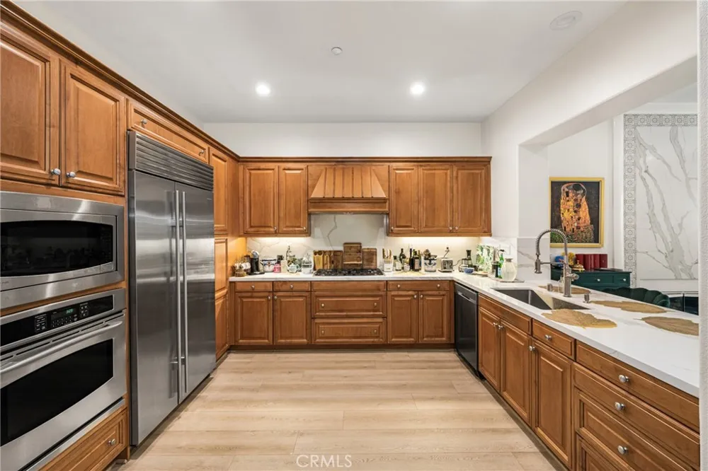 34 Talmont Newport Coast, CA 92657
