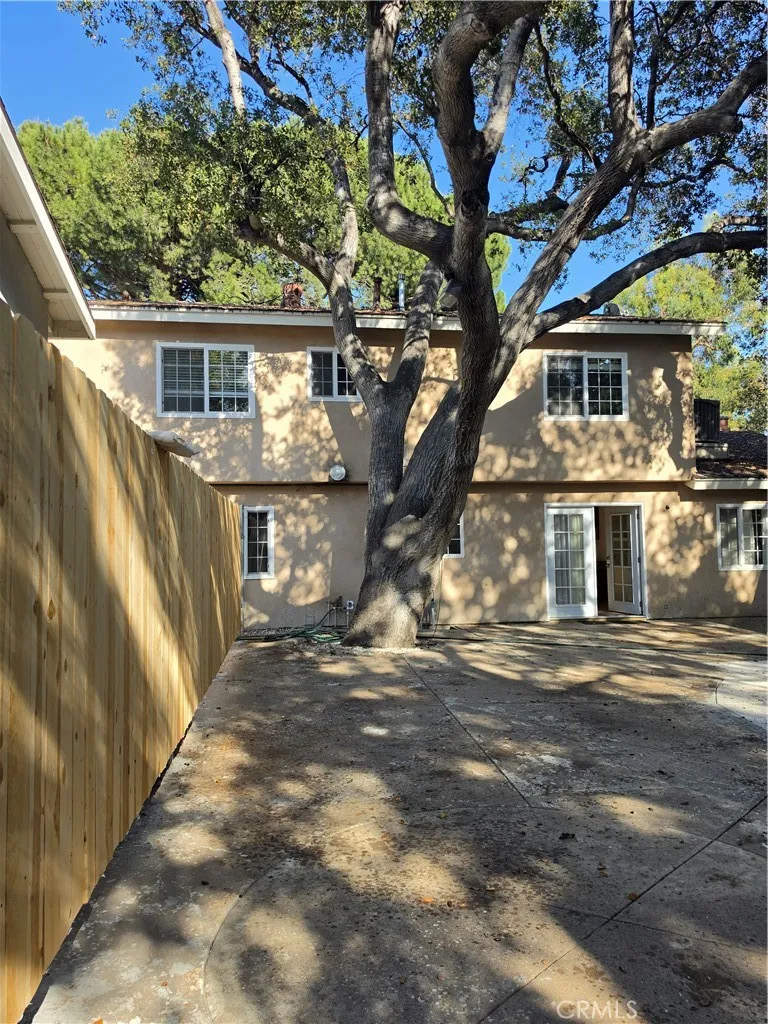1235 Craig Pasadena, CA 91104