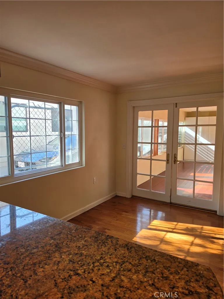 1235 Craig Pasadena, CA 91104