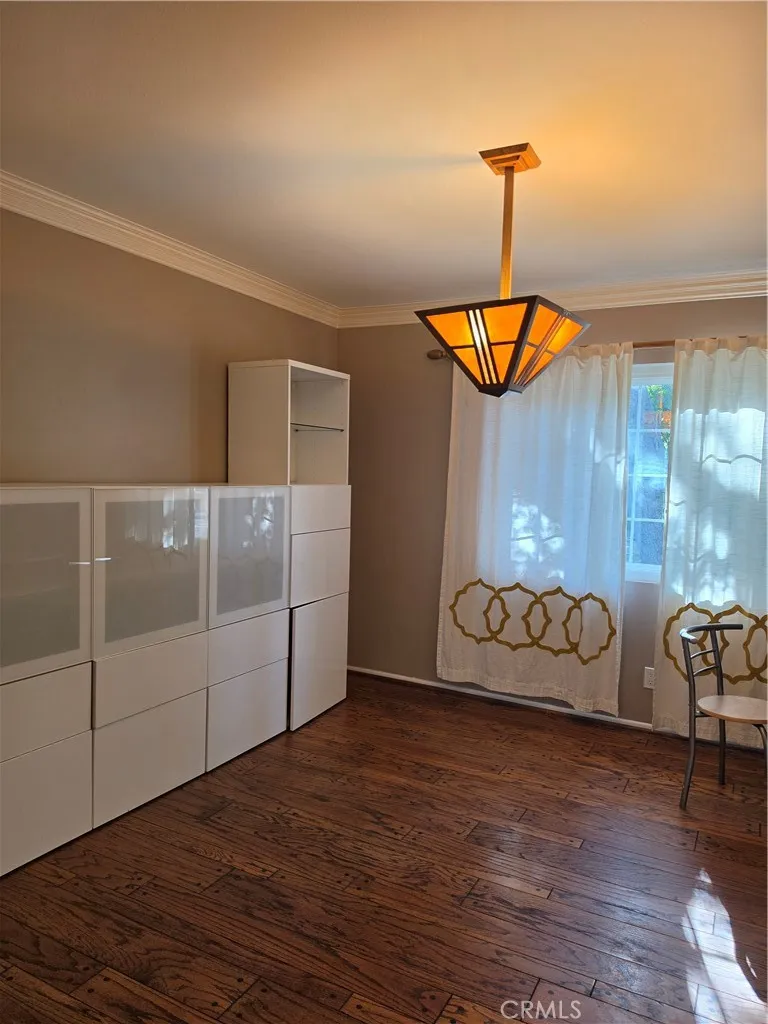 1235 Craig Pasadena, CA 91104