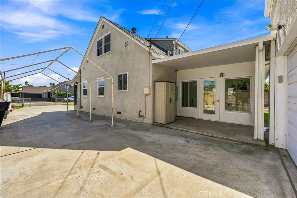 6242 Cherokee Drive Westminster, CA 92683