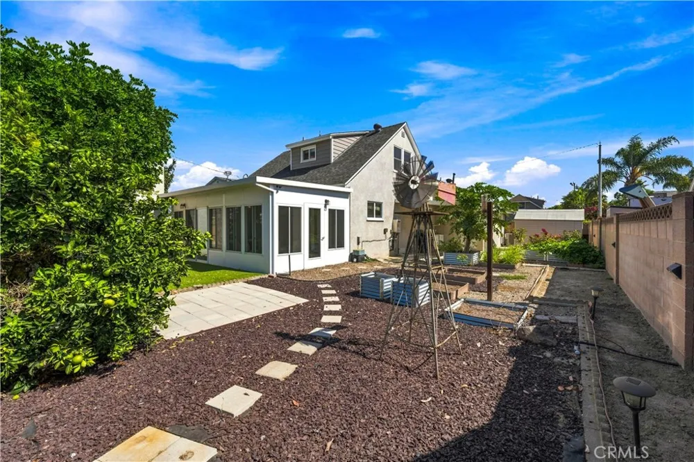 6242 Cherokee Drive Westminster, CA 92683