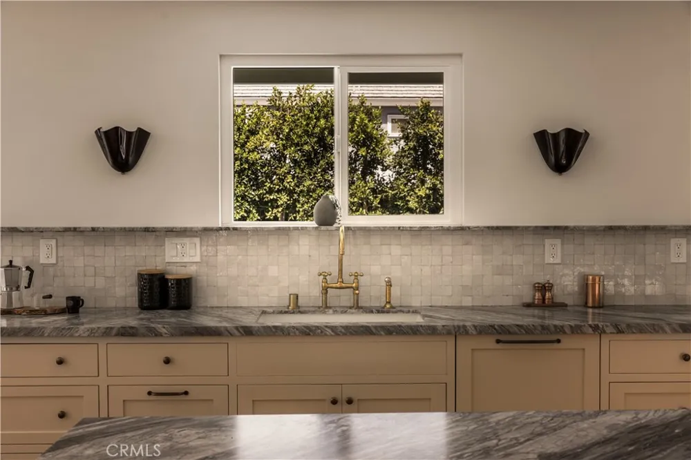 1818 Samar Costa Mesa, CA 92626