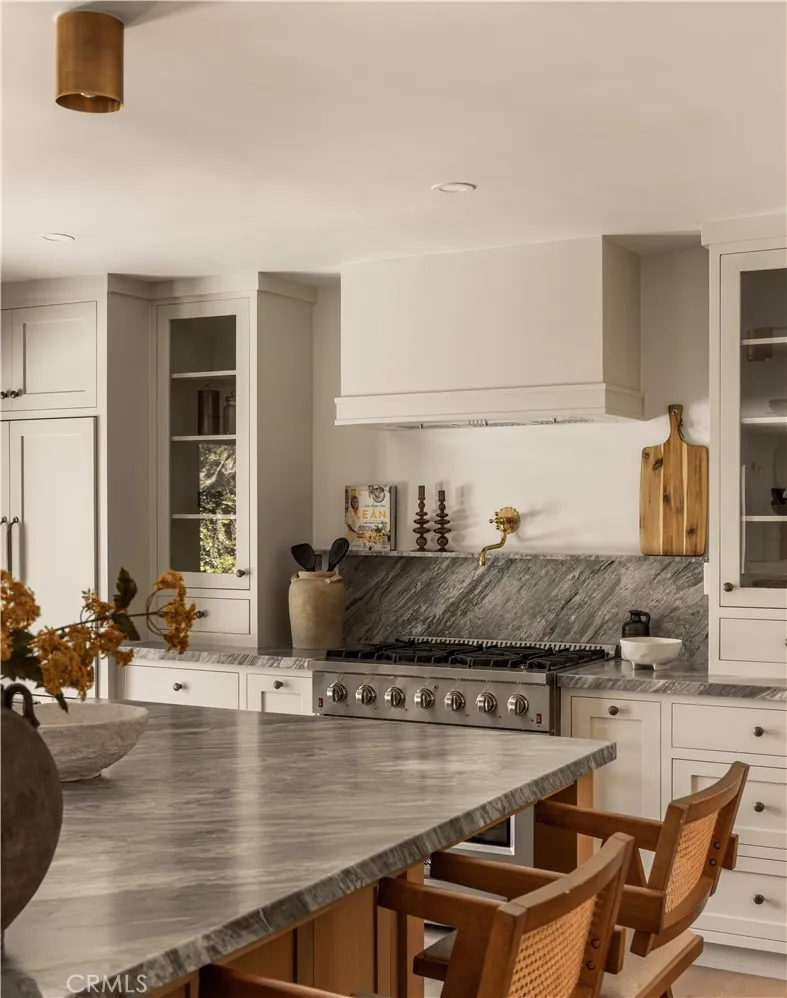 1818 Samar Costa Mesa, CA 92626