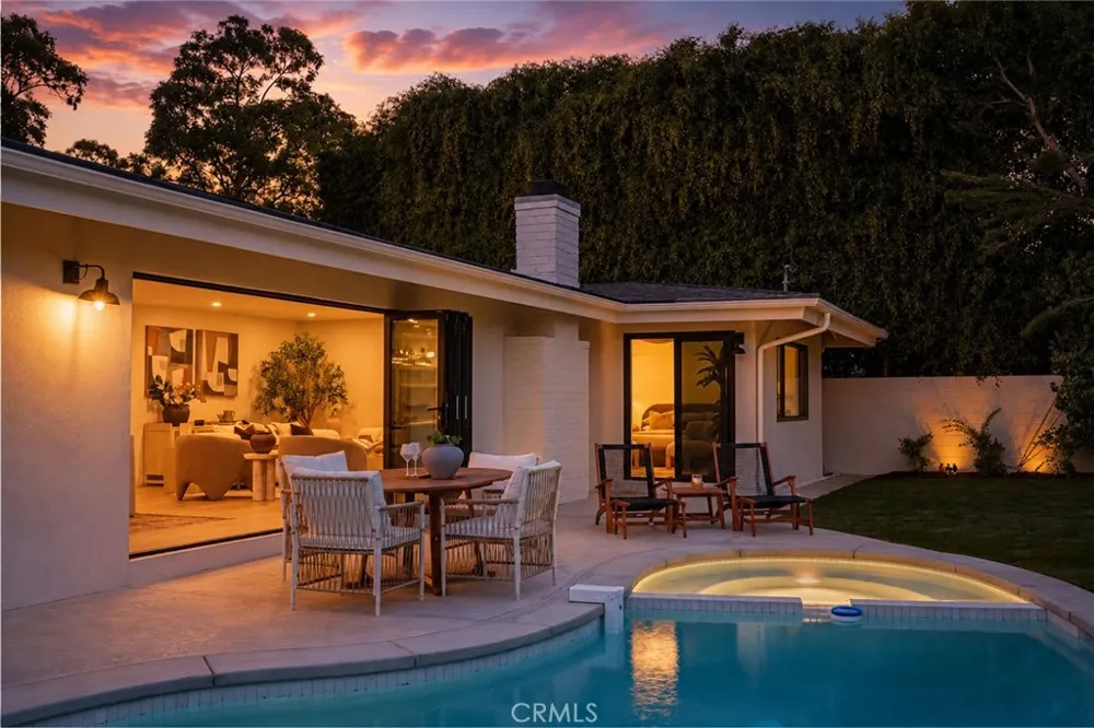 1818 Samar Costa Mesa, CA 92626