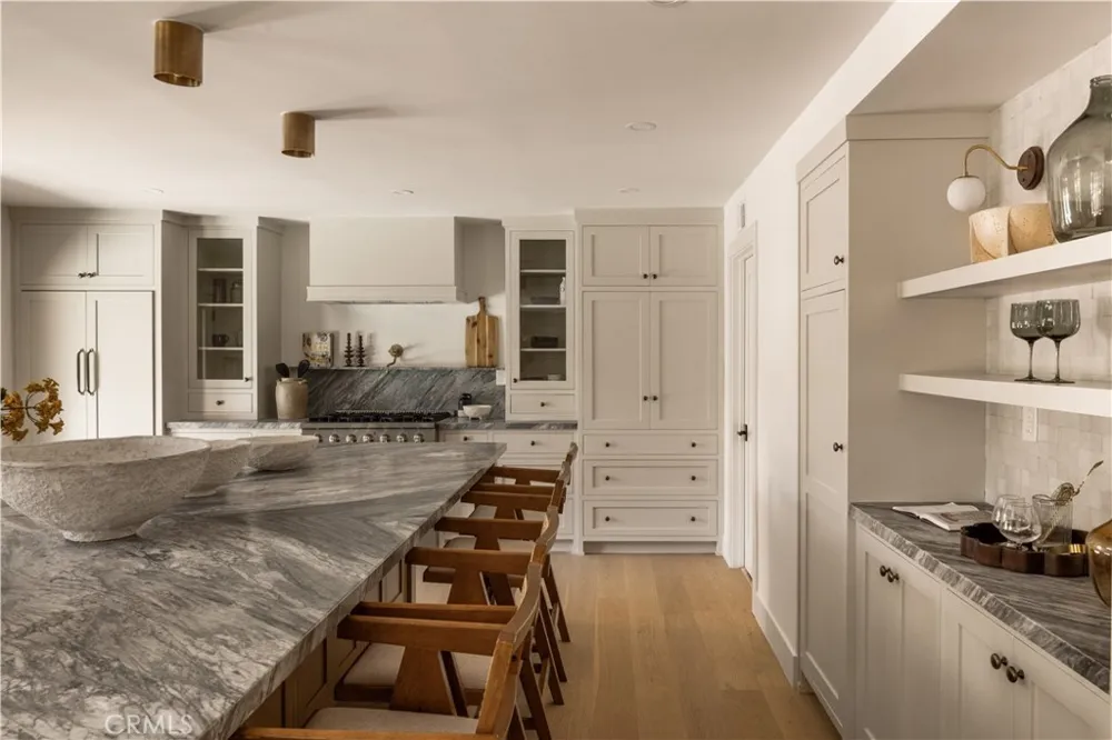 1818 Samar Costa Mesa, CA 92626
