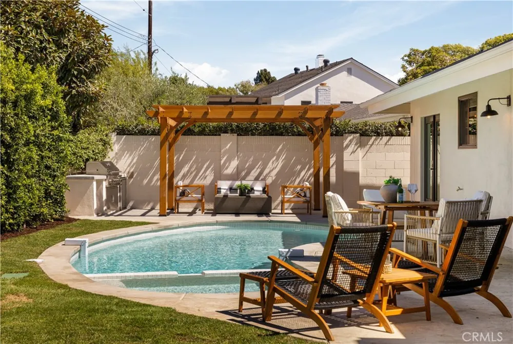 1818 Samar Costa Mesa, CA 92626