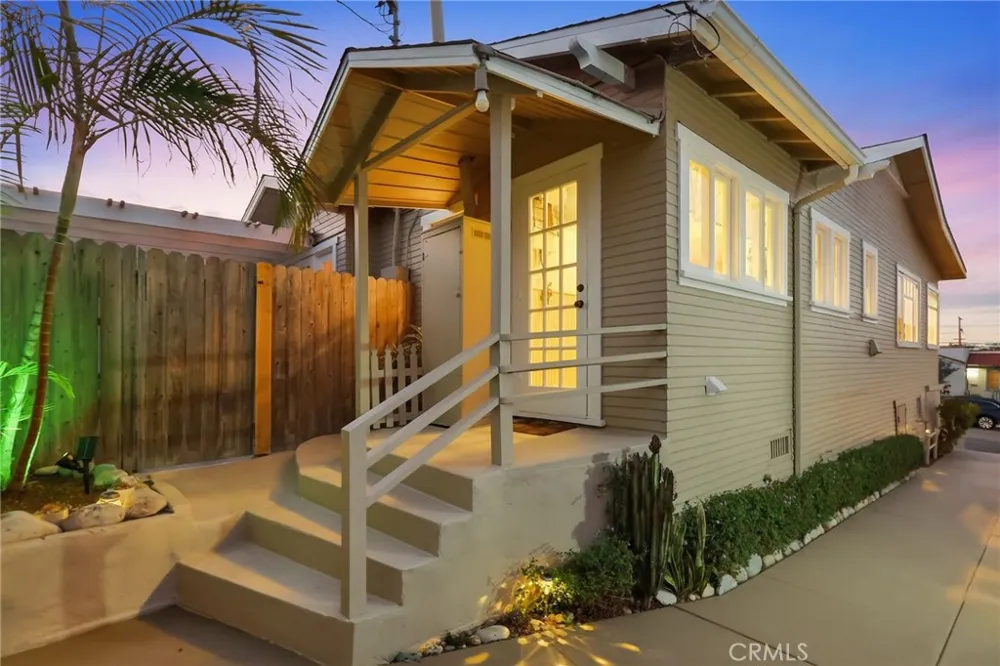 1227 W 17th Street San Pedro, CA 90731