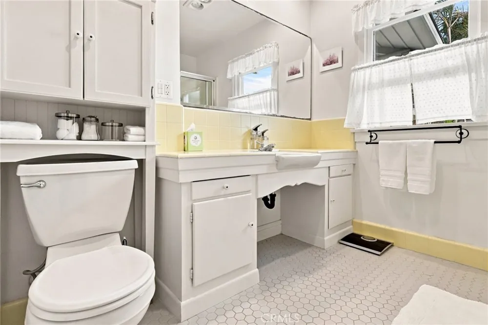 1227 W 17th Street San Pedro, CA 90731