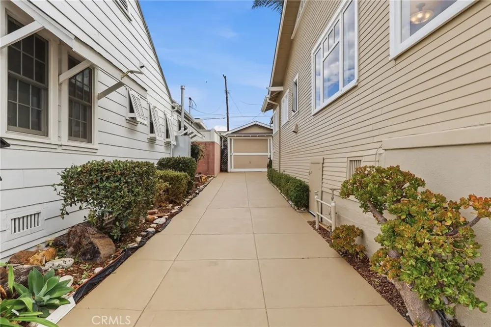 1227 W 17th Street San Pedro, CA 90731