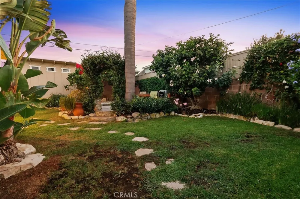 1227 W 17th Street San Pedro, CA 90731