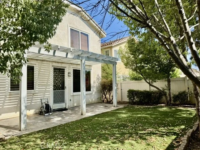 1379 Valley Rose Way Beaumont, CA 92223