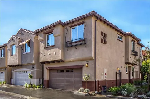 10349 Diamond Way