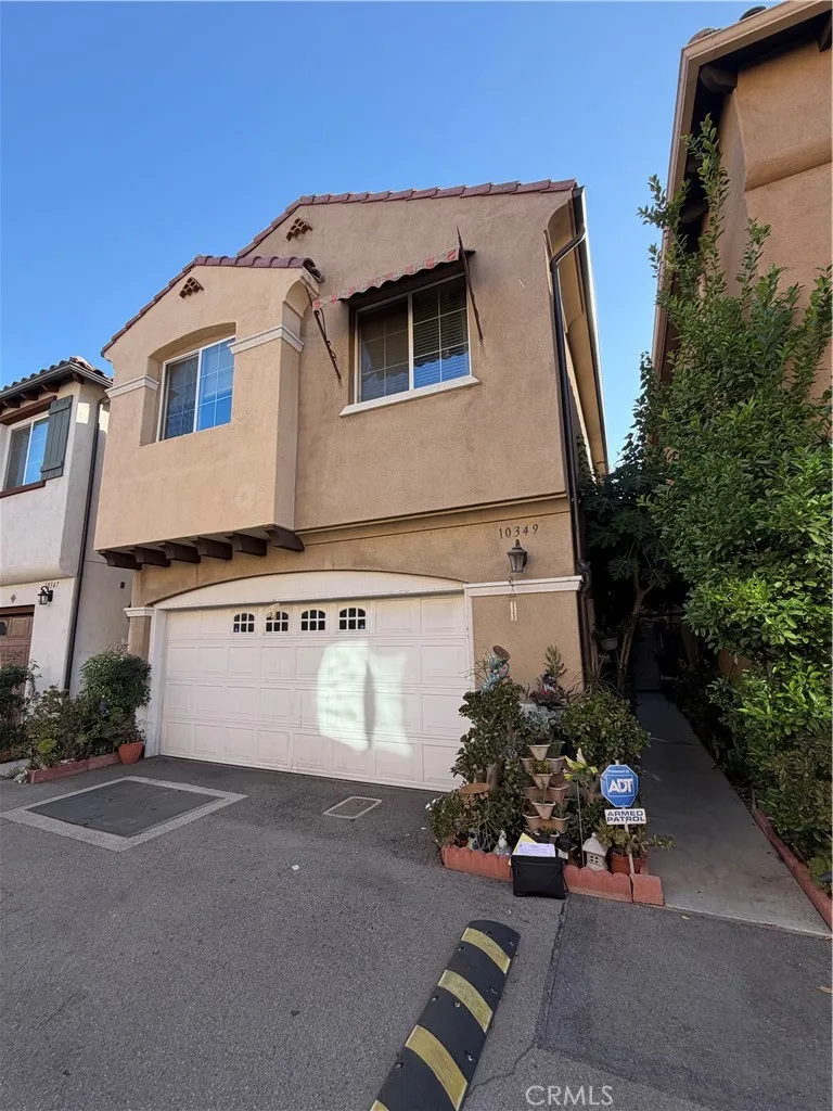 10349 Diamond Way Pacoima, CA 91331