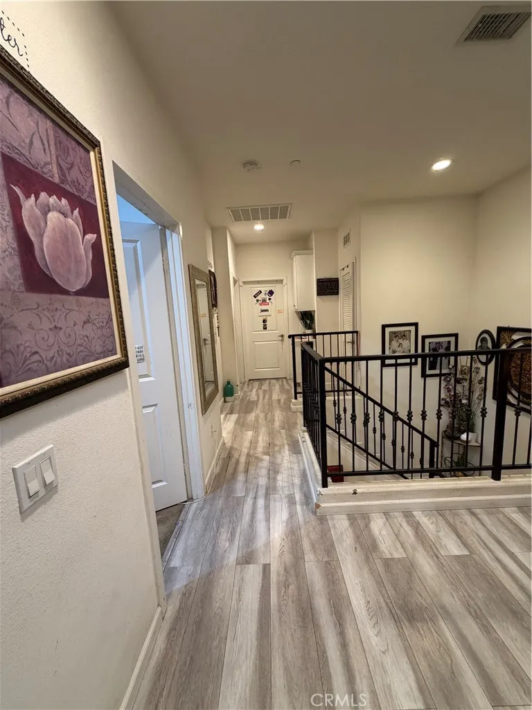 10349 Diamond Way Pacoima, CA 91331