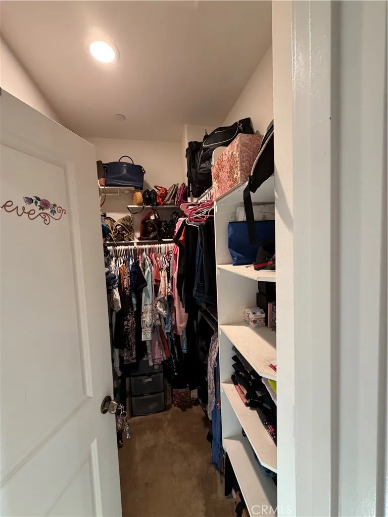 10349 Diamond Way Pacoima, CA 91331