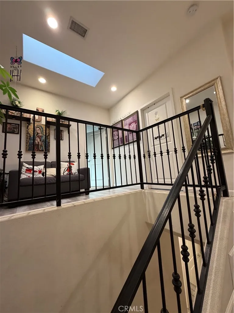 10349 Diamond Way Pacoima, CA 91331
