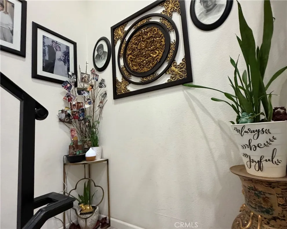 10349 Diamond Way Pacoima, CA 91331