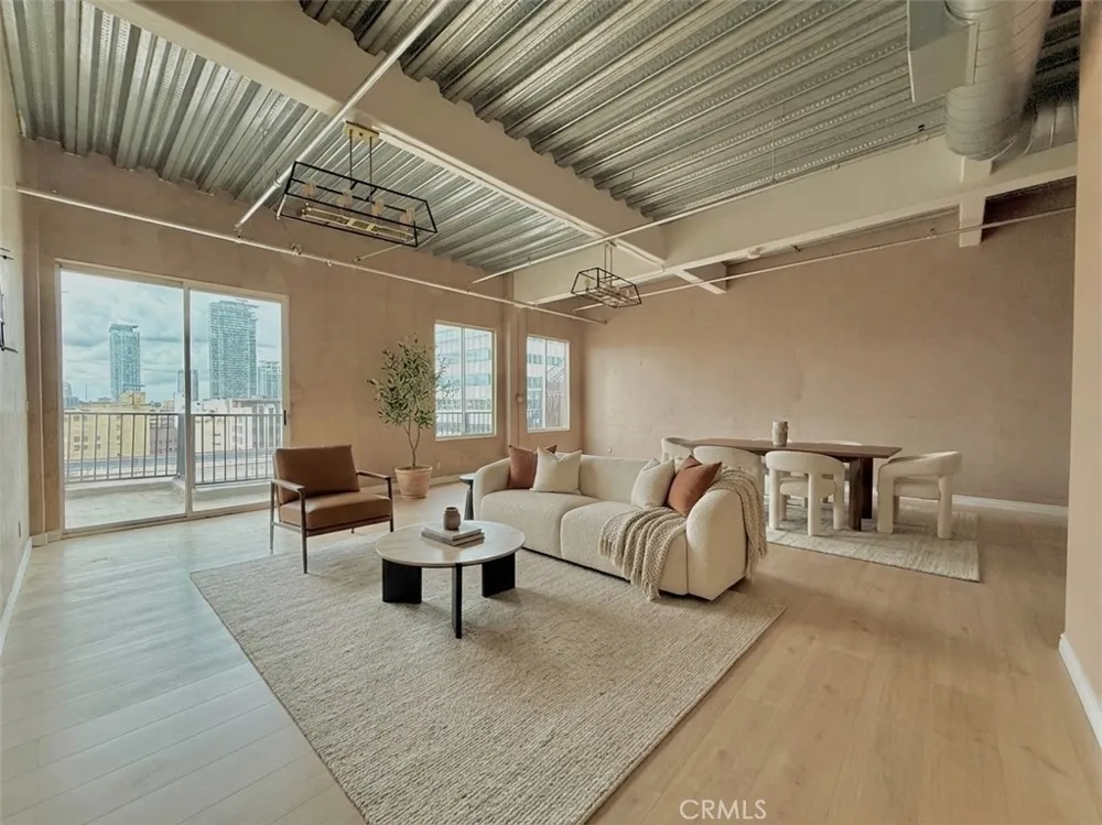 312 W 5th Street #1205 Los Angeles, CA 90013