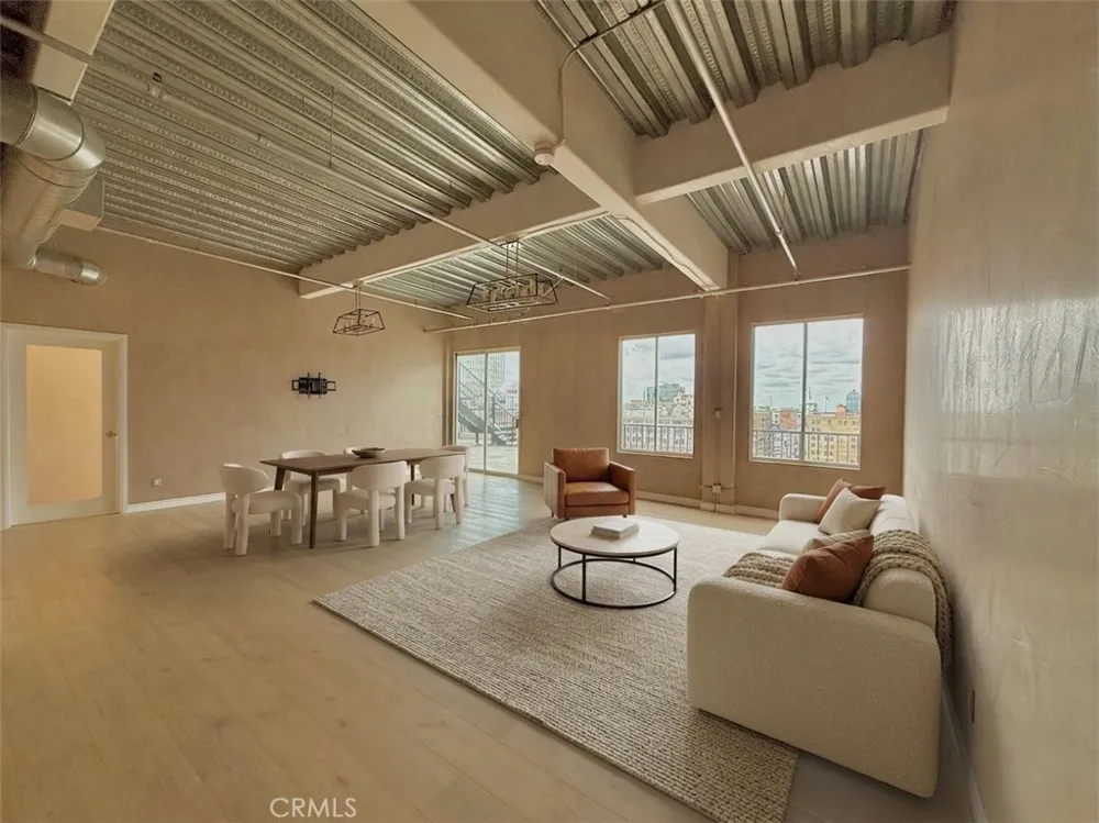 312 W 5th Street #1205 Los Angeles, CA 90013