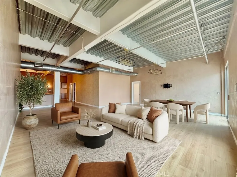 312 W 5th Street #1205 Los Angeles, CA 90013