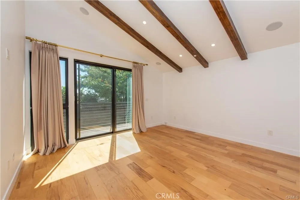 7900 Naylor Los Angeles, CA 90045