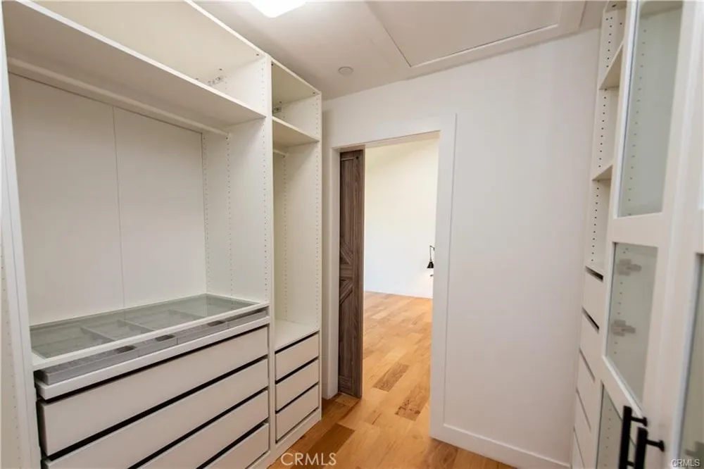 7900 Naylor Los Angeles, CA 90045