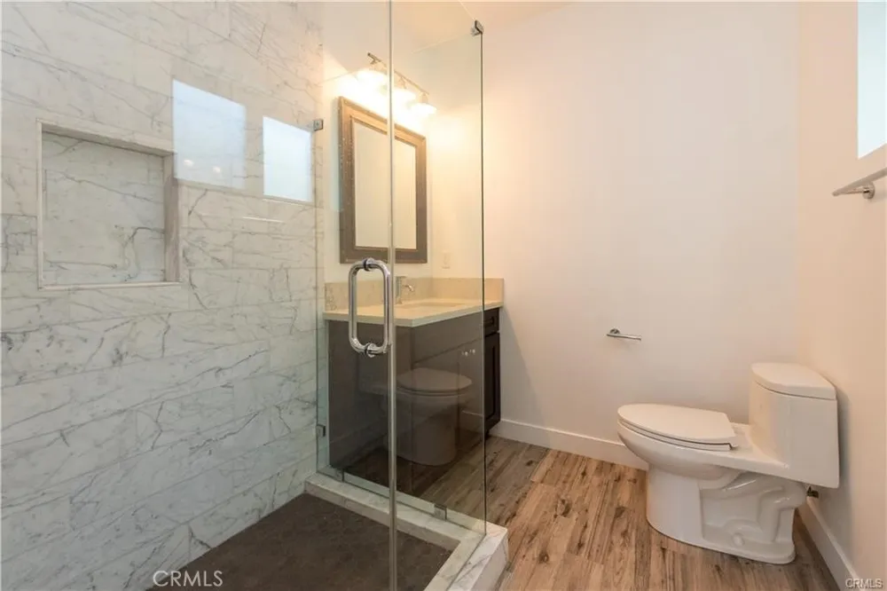 7900 Naylor Los Angeles, CA 90045