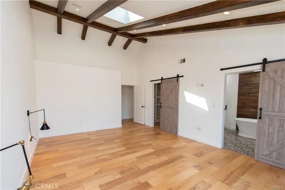 7900 Naylor Los Angeles, CA 90045