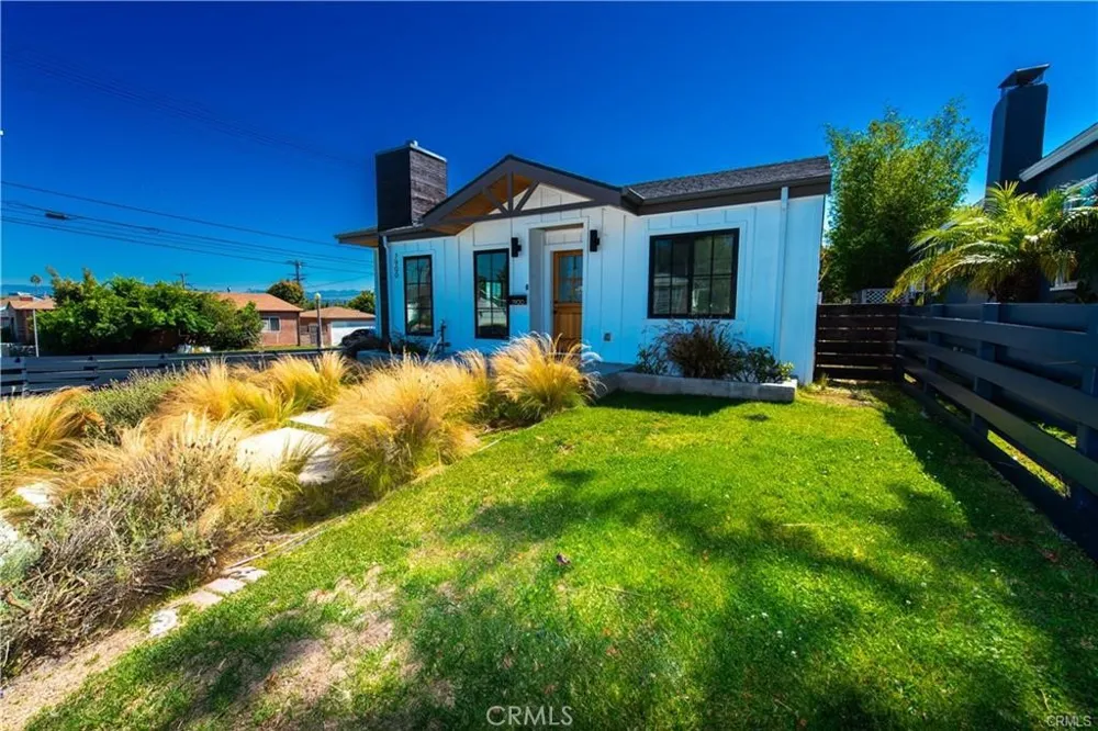 7900 Naylor Los Angeles, CA 90045